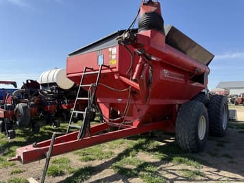 Main image United Farm Tools 575